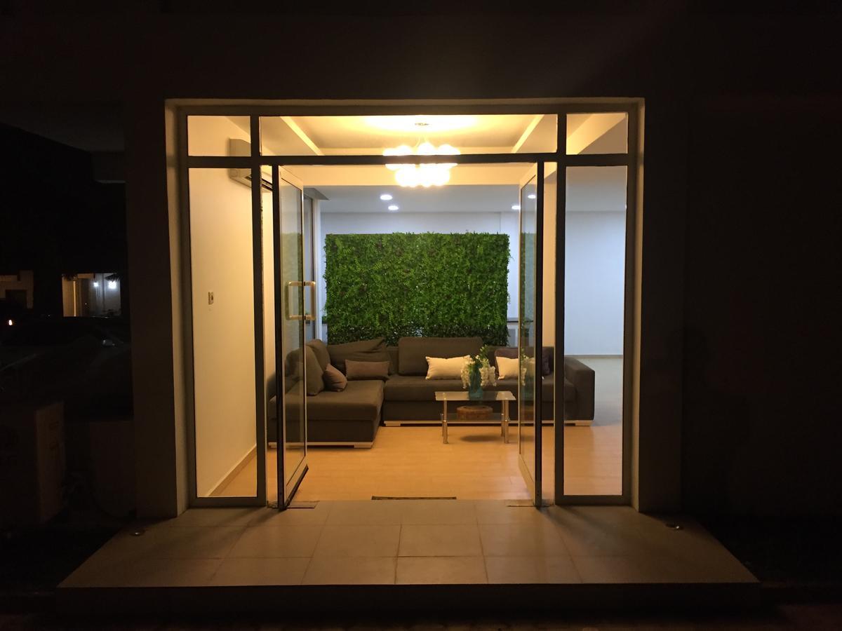 Azure Villas Dar es Salaam Esterno foto